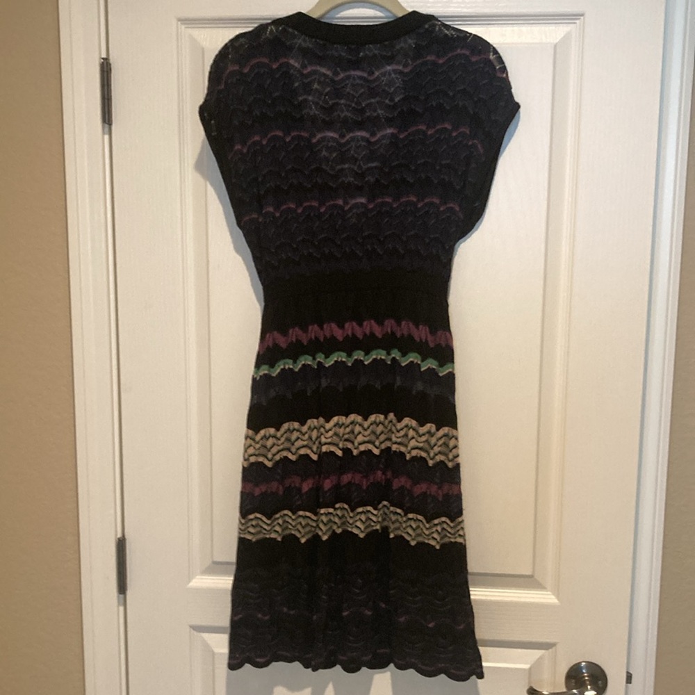 M MISSONI V-neck Classic Knit Mini Dress, size 42/US 6 - Picture 5 of 10